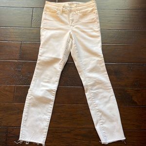 Athleta skulptek stretch white jeans
